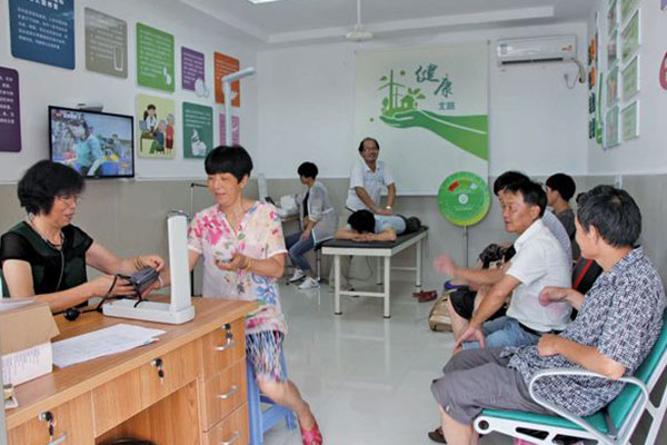 ����С�ݽ�Bθʹ�Ď׷N���F��ʽ