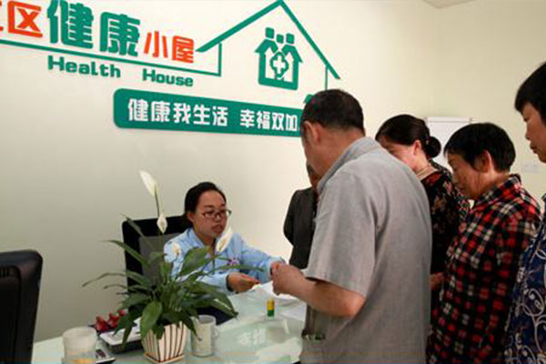 健康小屋對個人進行檢測、分析、評估和干預(yù)全面管理的過程 健康小屋對個人進行檢測、分析、評估和干預(yù)全面管理的過程